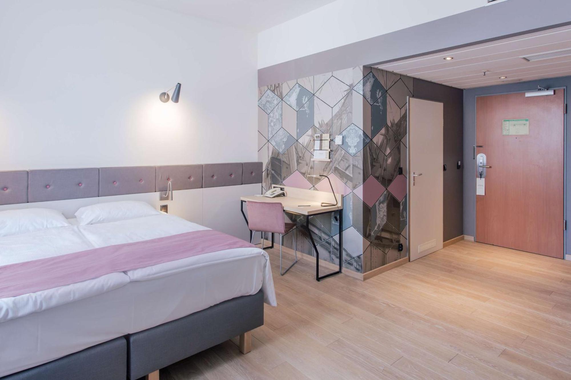 Готель Scandic 4*